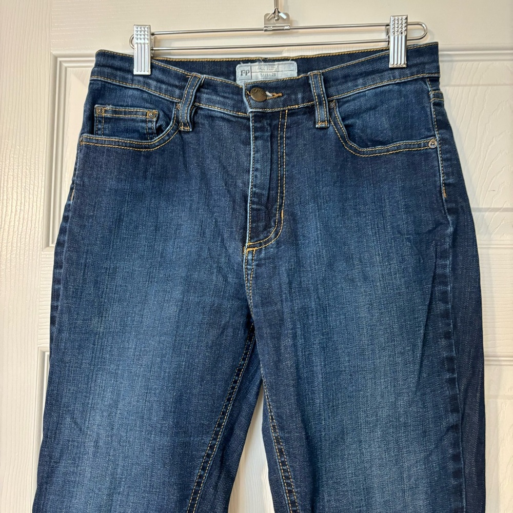 Free People Jeans Straight Leg Dark Wash 61855-16515125 Size 28 - Picture 6 of 14